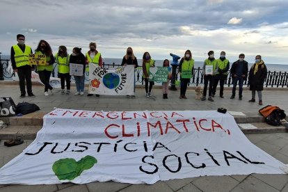 Fridays For Future es concentra a Tarragona per reivindicar la lluita ecologista