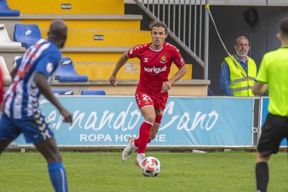 Francesc Fullana, durant l'Alcoyano-Nàstic.