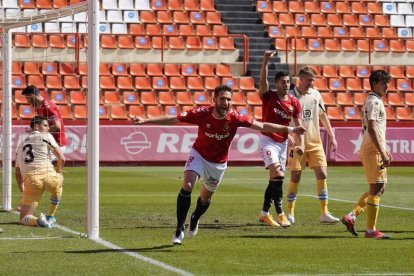 Tienza celebra el gol