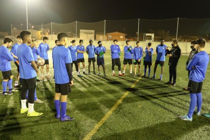 Una imatge d'un dels entrenaments del Juvenil B del CE Unió Astorga, aquesta temporada.