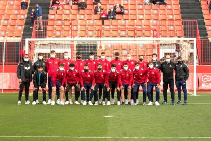 La plantilla del juvenil A del Gimnàstic de Tarragona al complet.