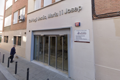 Era rector de la parroquia del colegio Jesús, Maria y Josep de la Congregación de los Hijos de la Sagrada Familia, conocida como Pare Manyanet, en el distrito de Sant Andreu de Barcelona.