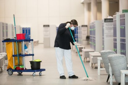 El programa Incorpora construye puentes entre empresas y entidades sociales.