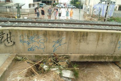 Sortida del barranc de Barenys col·lapsada durant la inundació de l'octubre de 2019.