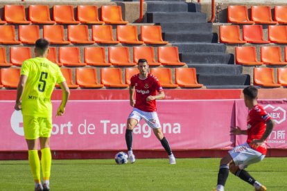 Carlos Albarrán, durante el Gimnàstic de Tarragona-Andorra de la temporada recientemente finalizada.