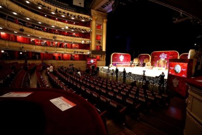 Imatge del pati de butaques del Teatro Real de Madrid abans del sorteig.