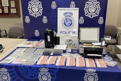 Material comissat en la detenció.