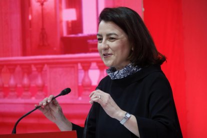 La candidata del PSC Eva Granados durant una reunió del nou grup parlamentari del PSC-Units.