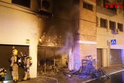 Imatge del local on s'ha produït l'incendi