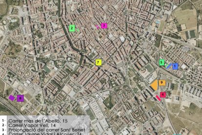 La ubicació sobre plànol de les parcel·les que el govern ha inclòs en l'operació.