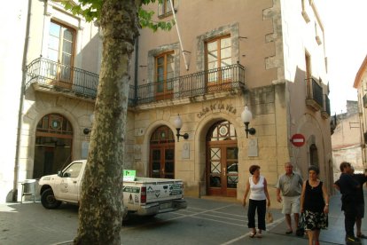 La façana del consistori del Vendrell, en una imatge d'arxiu.