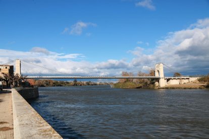 L'icònic Pont Penjant d'Amposta