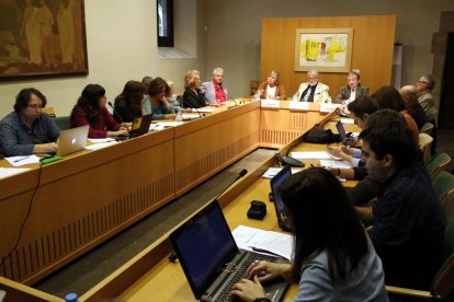 Roda de premsa a la seu de l'IEC per presentar la nova 'Ortografia' catalana.