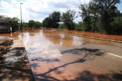 Plano abierto del principal acceso al polígono Valldepins de Ulldecona.