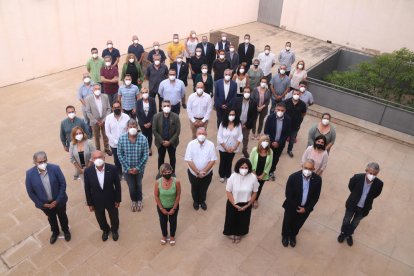 Alcaldes i representants municipals que presenten al·legacions en contra la MAT de Forestalia.