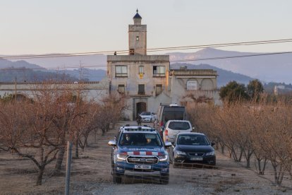 El fugitiu es va acabar atrinxerant en un cobert del Mas Blau, a Riudoms.