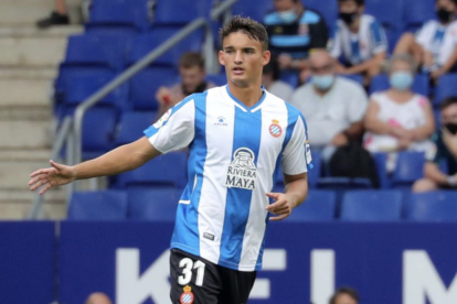 Lluís Recasens, durante el partido contra los colchoneros.