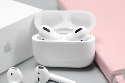 Les víctimes van poder seguir el rastre d'uns AirPods amb una plicació.