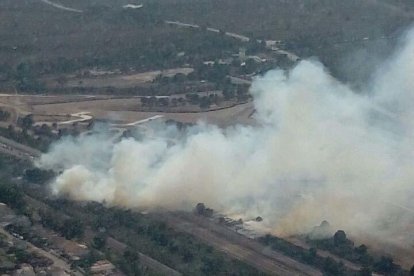 Un incendio en la Ametlla de Mar obligó a cortar el AP-7, momento en que se produjo el accidente.