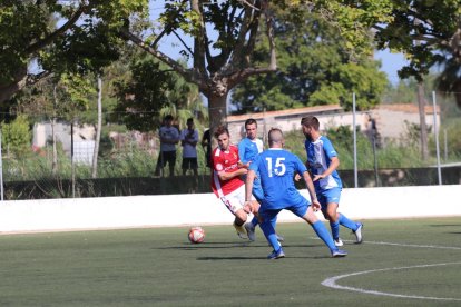 Fran Carbia, durant el partit contra La Cava (0-5).