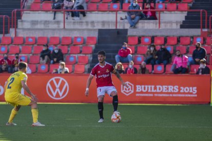 Joan Oriol durant l'últim partit disputat al Nou Estadi aquesta temporada contra el Villarreal B, que va acabar amb victòria grana.