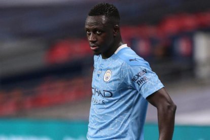 Mendy es jugador del Machester CIty.