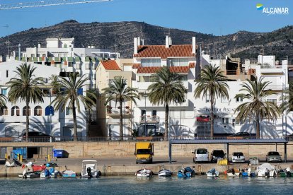 El puerto pesquero de Las Casas de Alcanar.