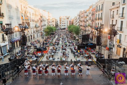 Imagen de una de las tandas de lucimiento en la plaza de la Font.