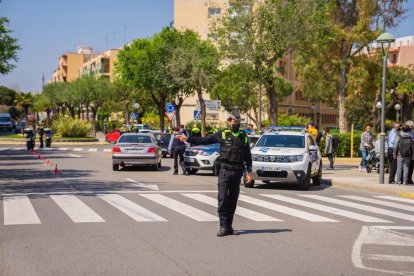 Guàrdia Urbana de Tarragona, Mossos d'Esquadra, pla integral seguretat, Tarragona, control, barris, policies, policia, agents