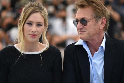 Dylan Penn i Sean Penn.