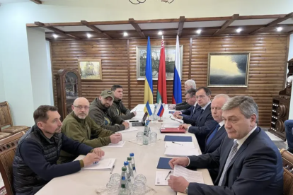 Tercer encuentro de la mesa de negociaciones entre Rusia y Ucrania.