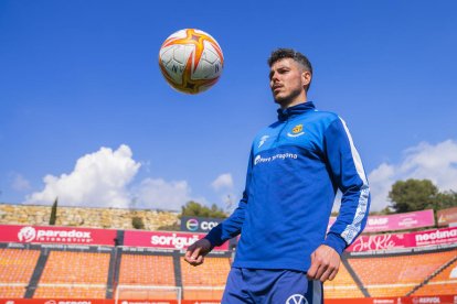 El extremeño llegó al Nàstic antes de que empezara el mercado de invierno y fue titular indiscutible en los primeros partidos, una condición que ha perdido los últimos duelos.