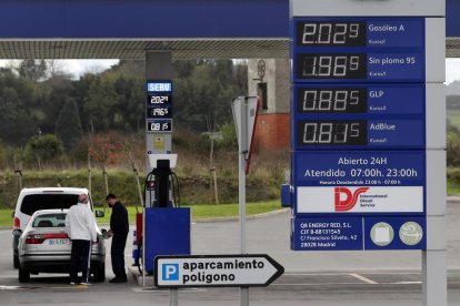 Imagen de este jueves de una gasolinera de