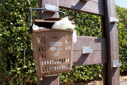 L'Espluga de Francolí es uno de los 22 municipios de la Cuenca que ha implantado el sistema de recogida selectiva del puerta a puerta.