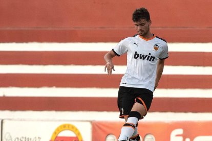 Imatge de Sergio Bono, el nou fitxatge del Nàstic.