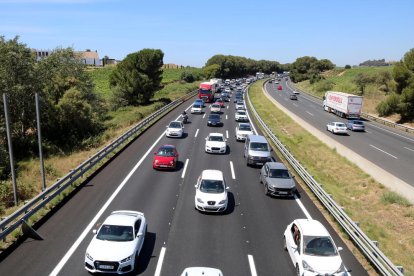 La AP-7 con paros y circulación lenta este sábado a causa de un accidente mortal en el Alt Penedès.