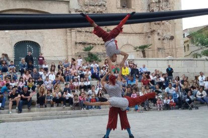 Un espectacle d'acrobàcies posarà el punt final a la festa.