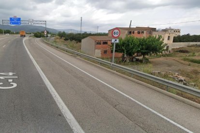 La via passarà paral·lelament a la carretera C-14.