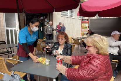 Imagen de Puri Molina, cliente habitual del bar El Paso de Bonavista.