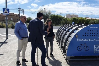 Noemí Llauradó en la seva visita a Cunit, ahir.