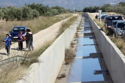 Imatge d'arxiu del canal Xerta-Sénia al seu pas pel terme municipal de Roquetes.