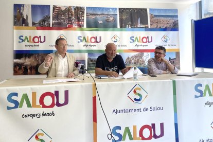 Imatge d ela roda de premsa conjunta d'ERC, Cs i PP a Salou.