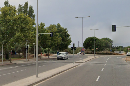 El accidente ha tenido lugar delante del Lidl de Salou.