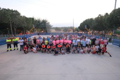 Imatge dels participants de la Caminata Nocturna de la Pobla.