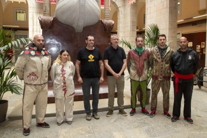 Els grups de foc seran els portants de la Flama del Canigó durant el cercavila.