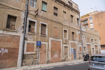 El edificio del futuro centro cívico fue un convento, una escuela y un cuartel de la policía.