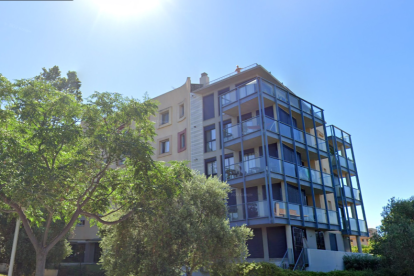 Al carrer Domènec Sugrañes i Gras de Salou es subhasten sis immobles.