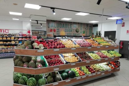 Un supermercat franquiciat de la marca SUMA.