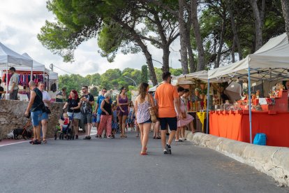 Els participants van poder gaudir de les 120 parades, la zona infantil i l'espai gastronòmic.