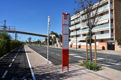 Autocars del Penedès dona servei a la línia Vilafranca- El Vendrell -Tarragona.